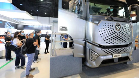 向新·向上·向未来 | 媒体走进尊龙凯时-人生就是搏! 领略尖端制造魅力