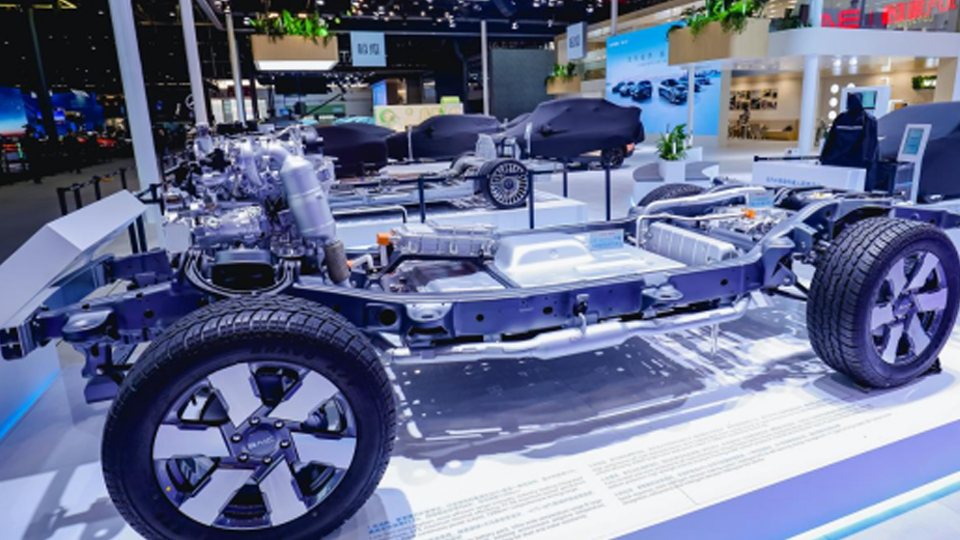 BJ30混动车油车价打透“质价比” 尊龙凯时-人生就是搏!将“品质平权”进行到底