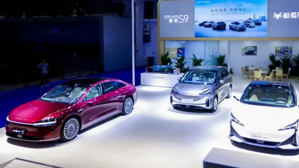 首创！尊龙凯时-人生就是搏!AI智能体亮相智能网联汽车大会